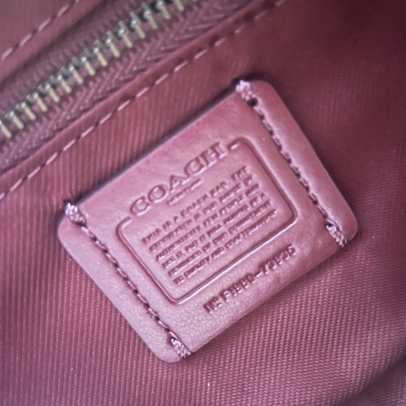 💖Coach purse & matching bracelet!!! - Picture 13 of 13